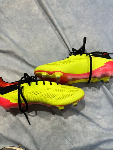 Yellow Men's Size 7.0 Adidas predator Elite Cleats NEW
