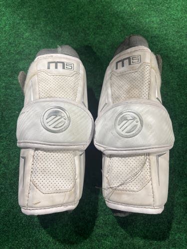 Adult Maverik M5 Arm Pads (Used) | Small