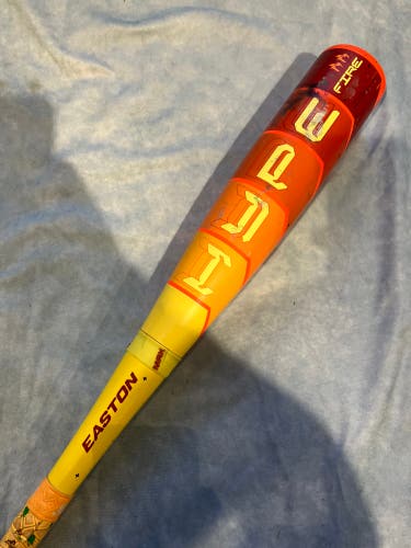 2025 Easton Hype Fire Composite Bat USABat Certified (-11) Composite 17 oz 28" (Used)