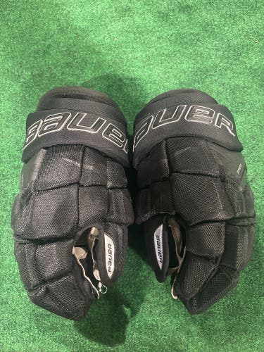 Black Senior Bauer Supreme Ultrasonic Gloves 14" (Used)
