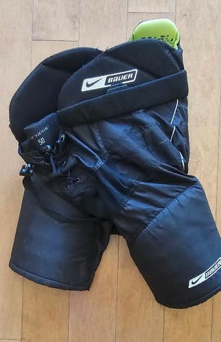 Senior Medium Bauer Supreme 50 Hockey Pants (Used)