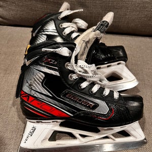 Bauer Vapor X2.9 Hockey Goalie Skates Regular Width Size 1 (Used)