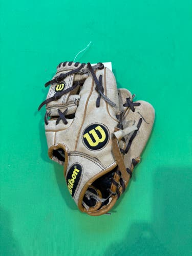 Brown Wilson A450 RH Infield Baseball Glove 10.75"