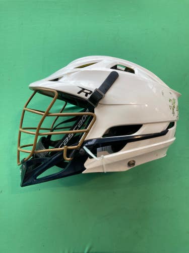 White Adult Cascade R Helmet (Used)