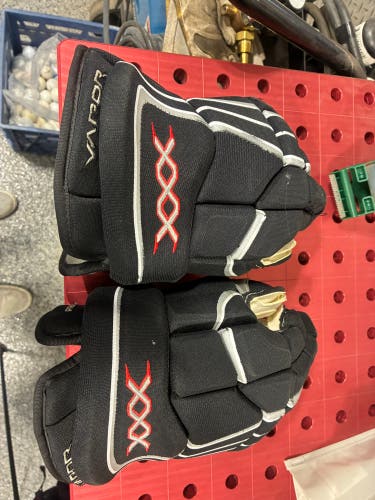 Bauer Vapor XXX gloves