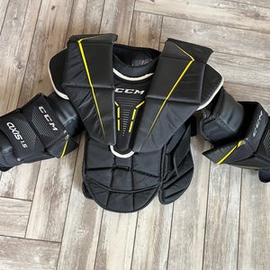 Small / Medium CCM Goalie Chest Protector (Used)