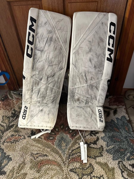 33" CCM axis 2 Goalie Leg Pads (Used)