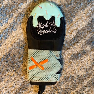 Absolutely Ridiculous Sliding Mitt