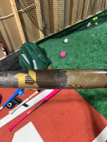 DeMarini Voodoo Alloy BBCOR Certified Bat (-3) 29.5 oz 32.5" (Used)
