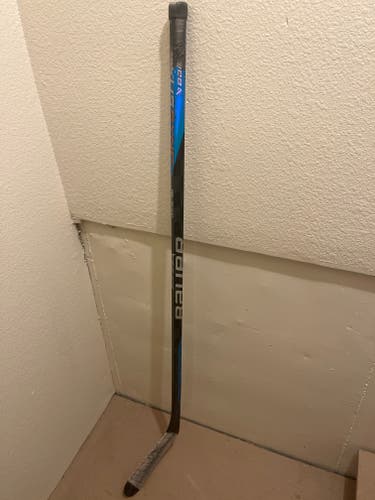 Bauer Nexus Sync Right Handed Hockey Stick P28 (Used)