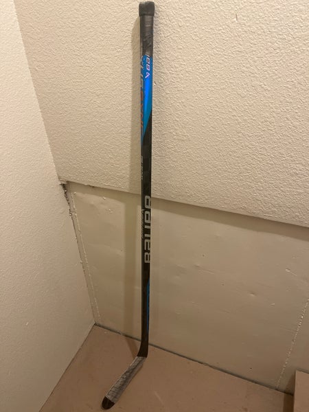 Bauer Nexus Sync Right Handed Hockey Stick P28 (Used)