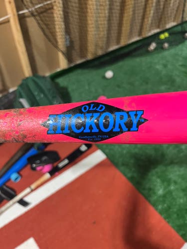 Old Hickory Bat (-3) 29 oz 32" (New)