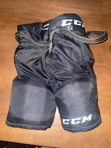 Youth Small CCM Tacks 3092 Hockey Pants (Used)