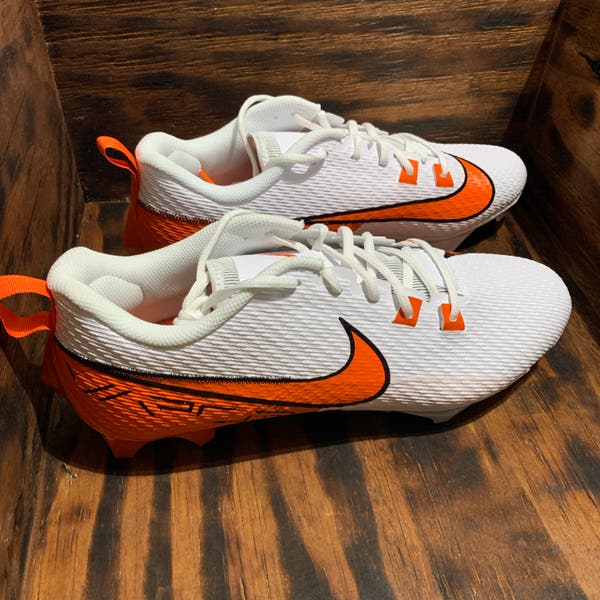 Nike Vapor Edge Speed 360‎ 2 White Brilliant Orange FQ4045-100 Cleats Size 8.5 Amazon.com | Nike Vapor Edge Speed 360 2 Men main image 4