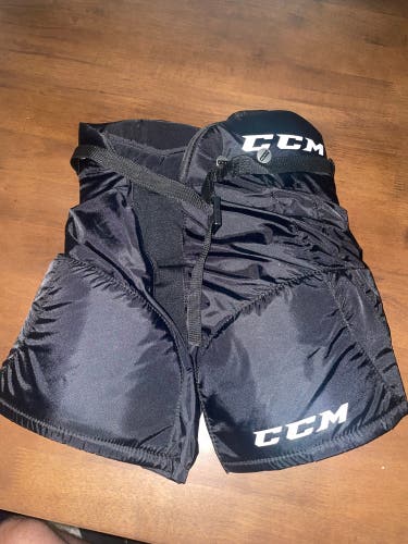 Youth Medium CCM LTP Hockey Pants (New)