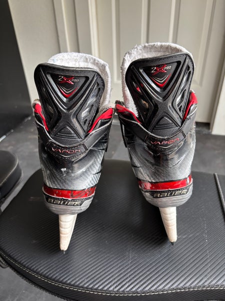 Bauer Vapor 2X Pro Hockey Skates Regular Width Size 4.5 (Used)