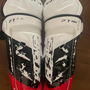 Youth CCM Jetspeed FT485 11" Shin Pads (Used)
