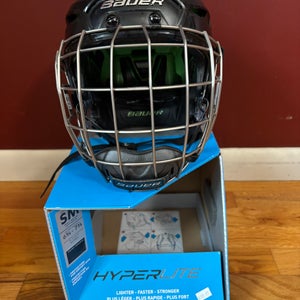 Bauer Hyperlite Helmet (Used)
