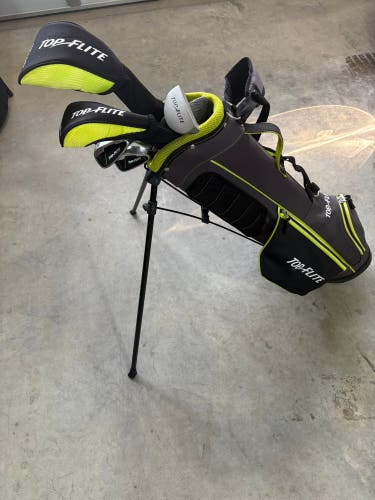 Junior Top Flite Top Flite Junior Right Handed Clubs (Full Set) Junior 6 Pieces (Used)