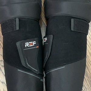 LIKE NEW Senior CCM CCM Referee Shin Guards 16" Shin Pads (Used)....................