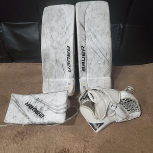 Bauer goalie pads
