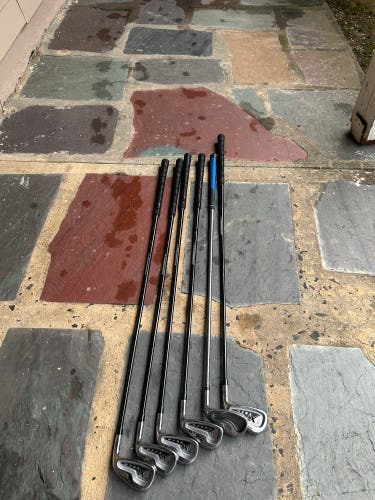 Men's Golden Bear Right Handed Iron Set (6 Clubs) #6 - #9, PW, GW Graphite Shaft (New)
