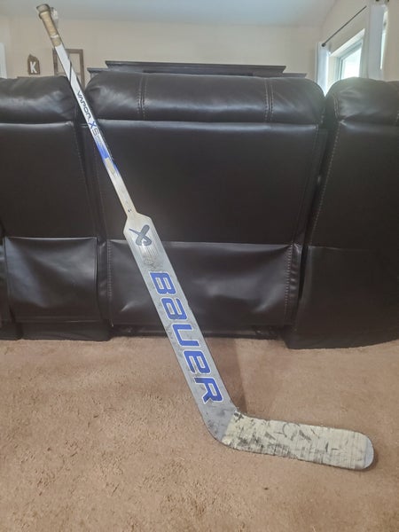 Intermediate Bauer Vapor X5 Pro Regular Goalie Stick 28" Paddle (Used)
