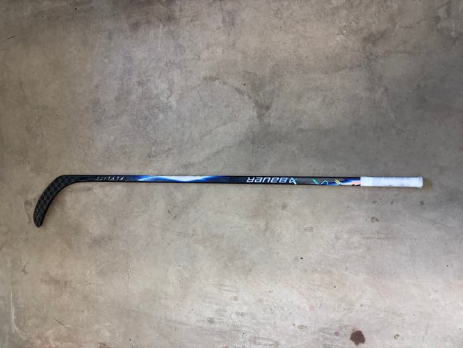 Senior Bauer Vapor FlyLite Right Handed Hockey Stick P92 (Used)