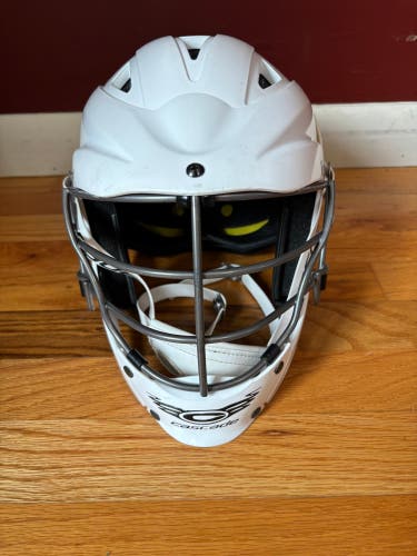 Cascade CS-R Youth Helmet (Used)