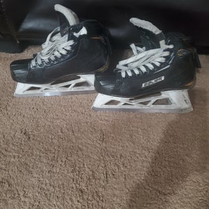 Bauer Supreme S29 Hockey Goalie Skates 6.5 (Used)
