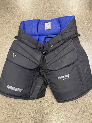 Senior XXL Vaughn Velocity V6 Hockey Goalie Pants (Used)