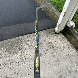 Youth Bauer Ag5nt Right Handed Hockey Stick P28 (Used)