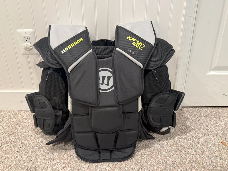 Brand New Senior Small Warrior Rx3 pro+ Goalie Chest Protector