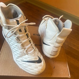 Unisex Size M 8.0 (W 9.0) Youth Nike (Used)