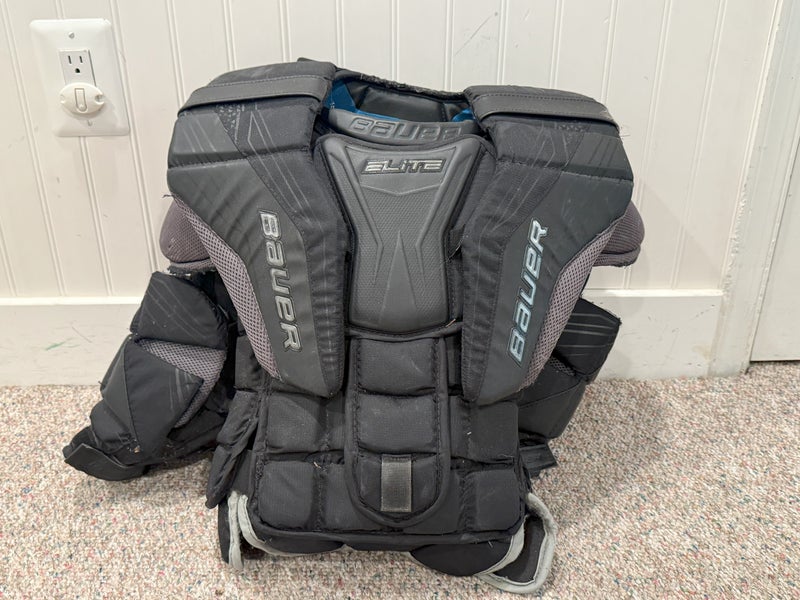 Used Intermediate Small Bauer Elite Goalie Chest Protector