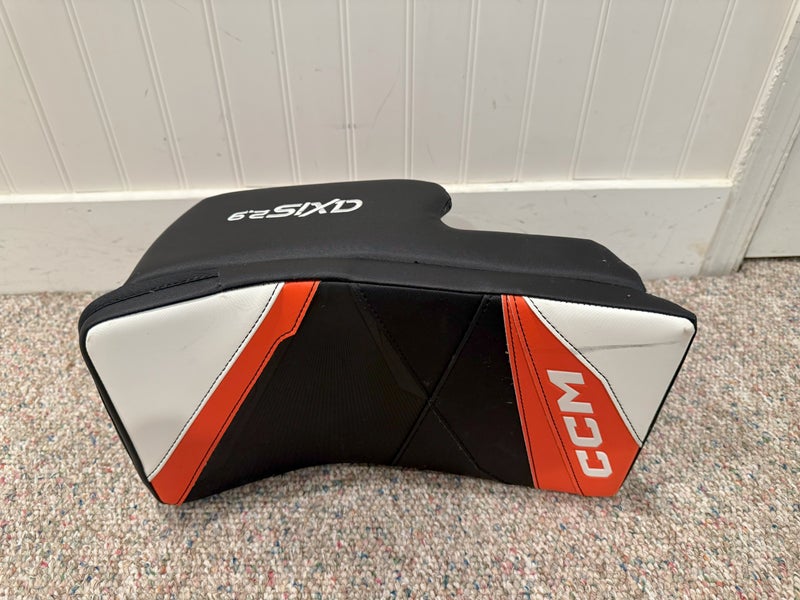 Brand New Senior Regular CCM Axis 2.9 Goalie Blocker