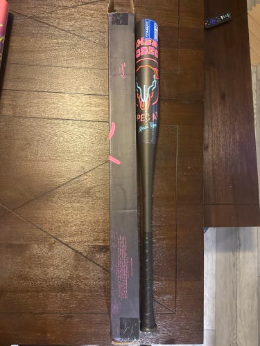 2025 Combat MFG Spec A1 Alloy BBCOR Certified Bat (-3) 30 oz 33" (New)
