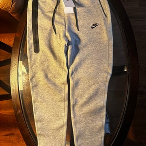 Nike Tech Gray Pants+ Zip Up  Brand New With Tags hit me wit questions