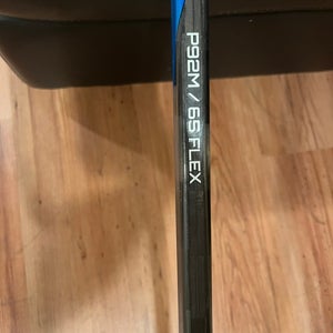 Intermediate Bauer Nexus Sync Right Handed Hockey Stick P92M (Used)