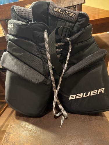 Intermediate Small Bauer Elite Hockey Goalie Pants (New)