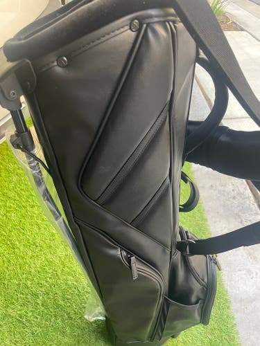TaylorMade Flex Carry Stand Bag (New)