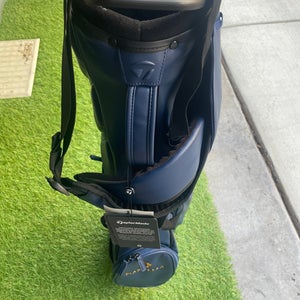 TaylorMade Flex Carry Bag (New)