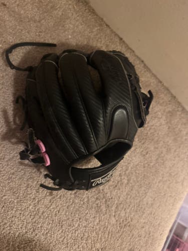 Rawlings Heart of the Hide RH Pitcher's Baseball Glove 11.75" (Used)