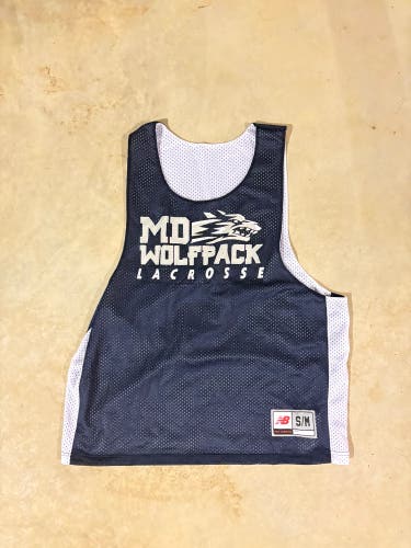 Blue Small / Medium Boys New Balance Jersey (Used)
