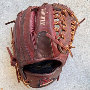Nokona Bloodline AMG 1150 11.5" (Used)