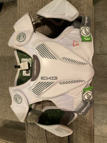 Small Adult Maverik MX Shoulder Pads (Used)
