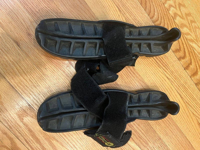 Junior (Used) skaboots ice hockey skates blade cover