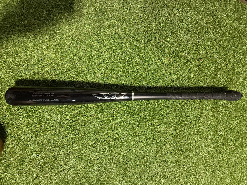 Axe wood composite bat L116J