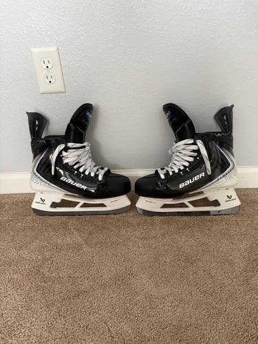 Bauer Vapor Flylite Hockey Skates 9 (New)