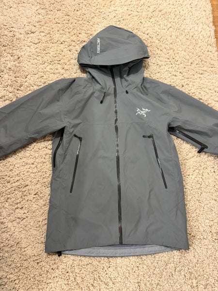 Gray Men's Medium Arc'teryx Jacket (New)